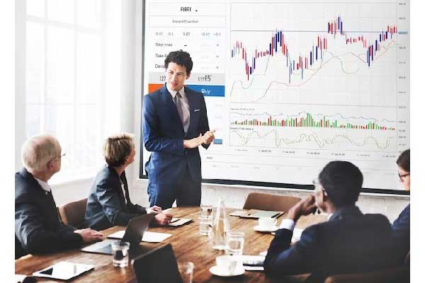 英特尔正在寻求苹果公司的投资 助力其东山再起计划